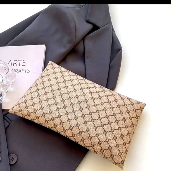 NWT Classic Elegant Envelope Clutch Wallet - Picture 6 of 8